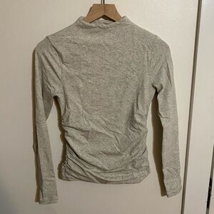 Abercrombie // stretch mock neck long sleeve small